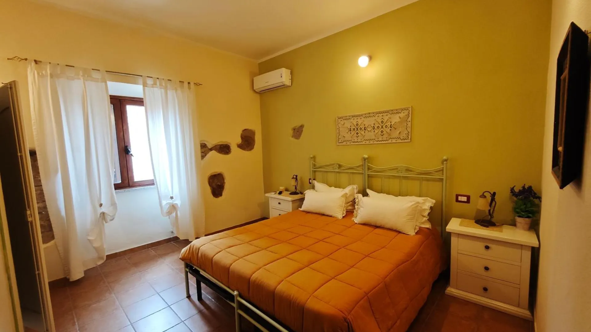 B&B Domu Delunas Giba 0*,